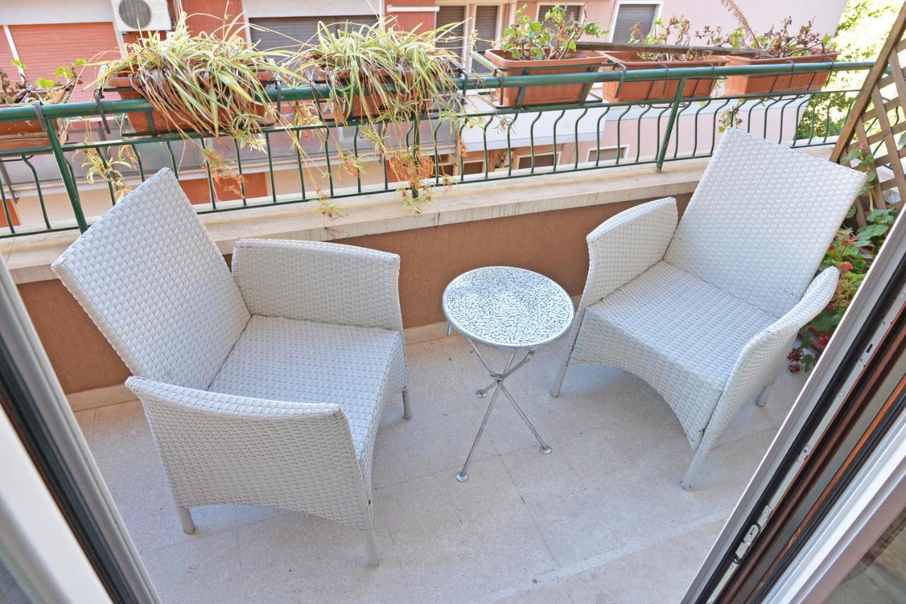 Friendly House Rome Villa Bagian luar foto